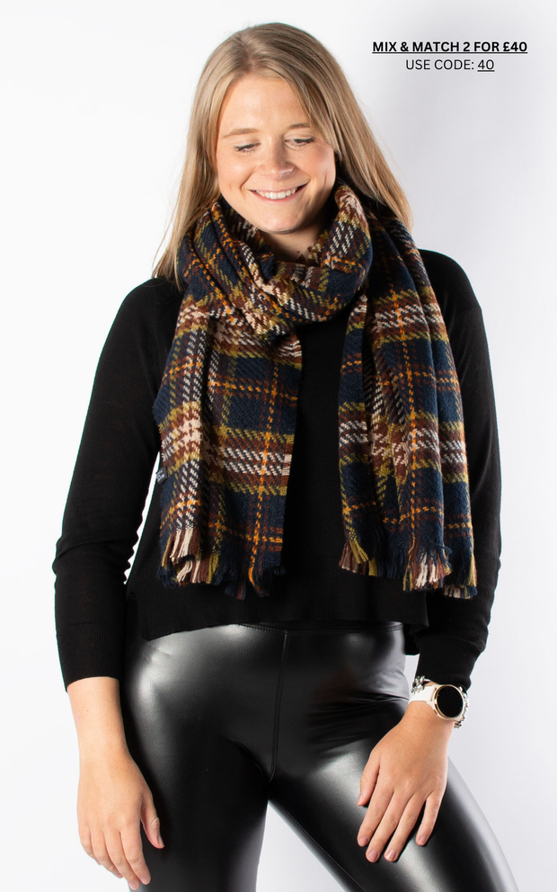 Check Scarf | Navy