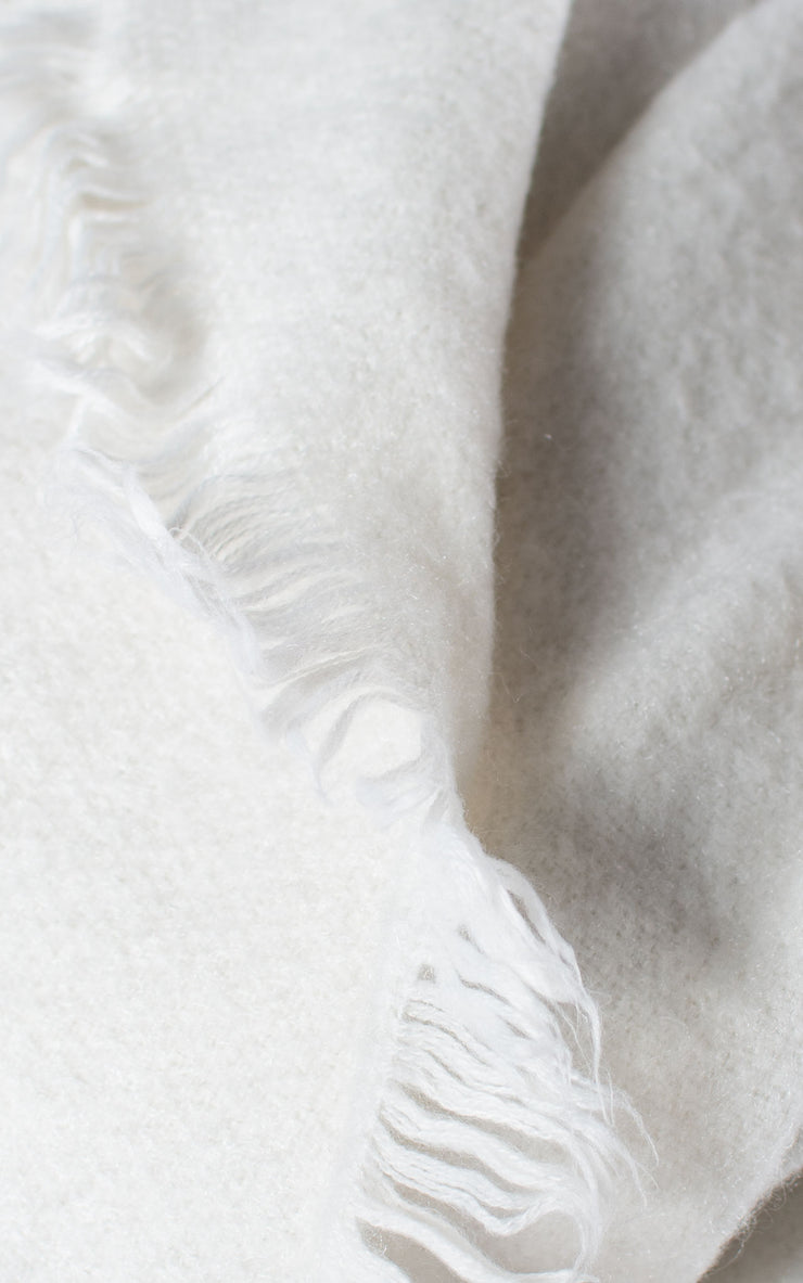 Frayed Edge Scarf | Winter White